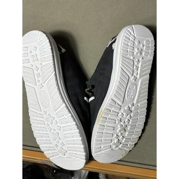 Hey Dude Wendy Animal Cow Print Slip-On Shoes – Women's Size 8 (NWT) - Picture 3 of 4